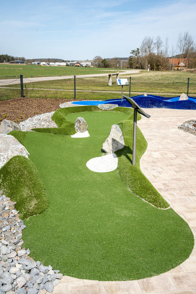 Adventuregolf am Flugplatz Nittenau-Bruck Bahn 12 - Die Kiesgrube